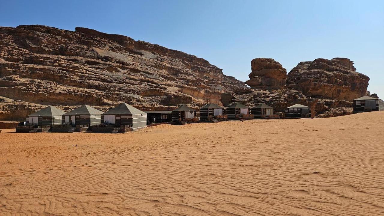 Bedouin Life Camp Hotel วาดิรัม ภายนอก รูปภาพ