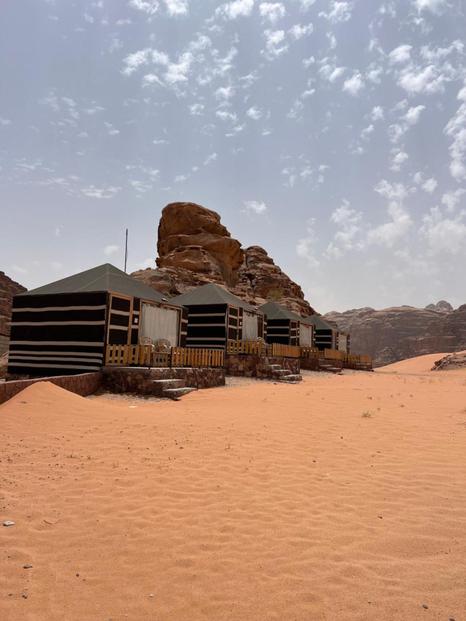 Bedouin Life Camp Hotel วาดิรัม ภายนอก รูปภาพ