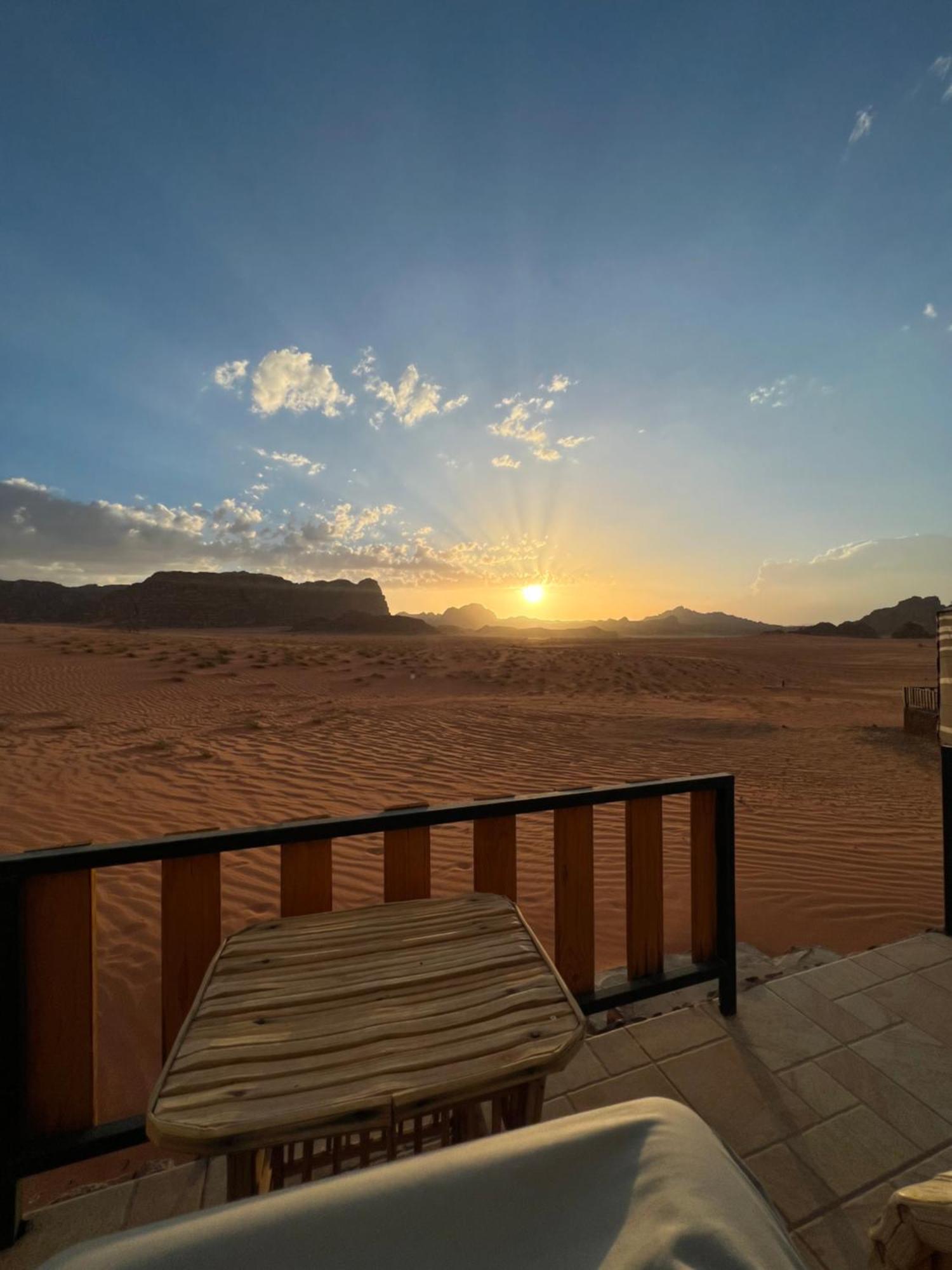 Bedouin Life Camp Hotel วาดิรัม ภายนอก รูปภาพ