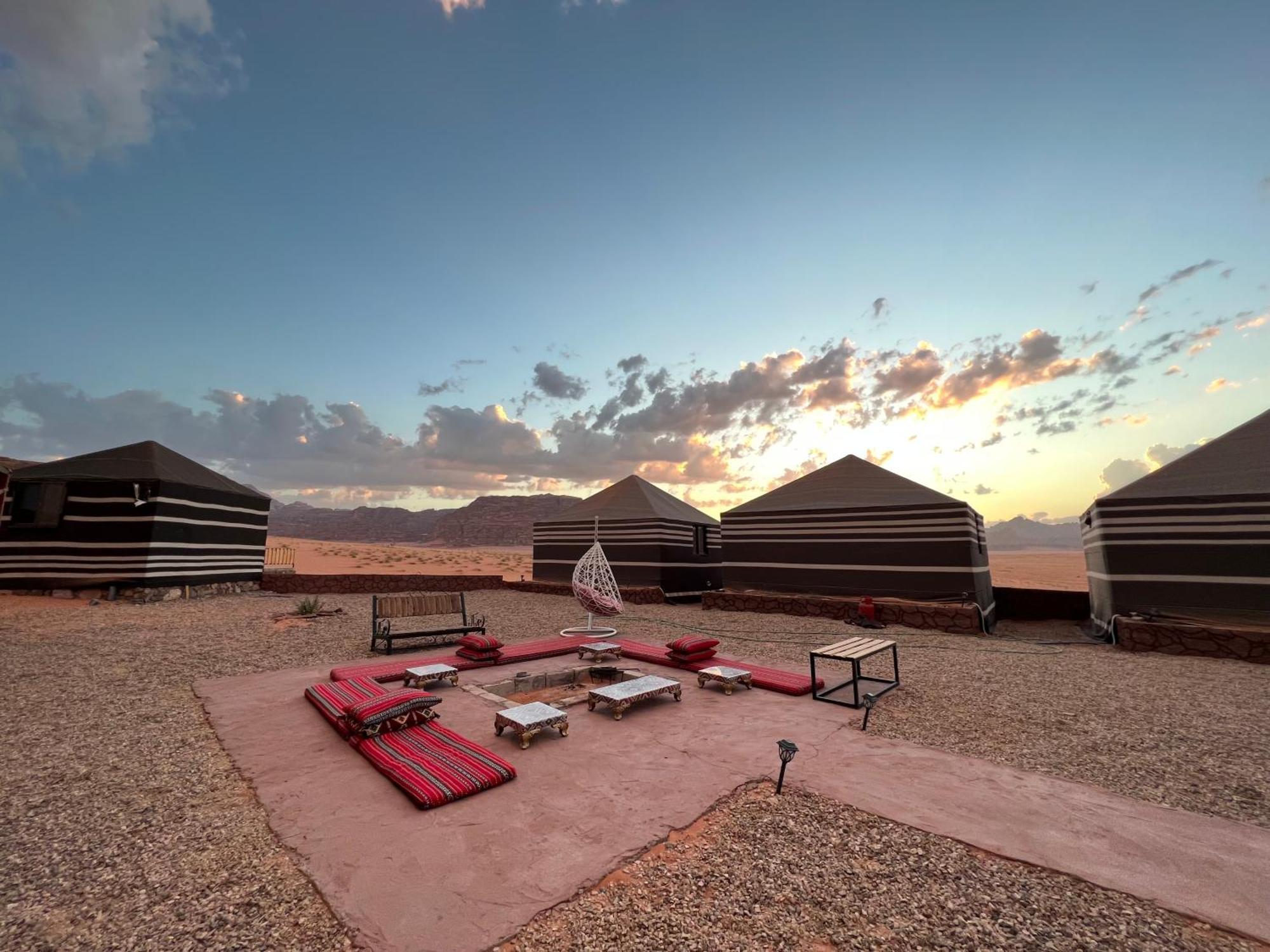 Bedouin Life Camp Hotel วาดิรัม ภายนอก รูปภาพ